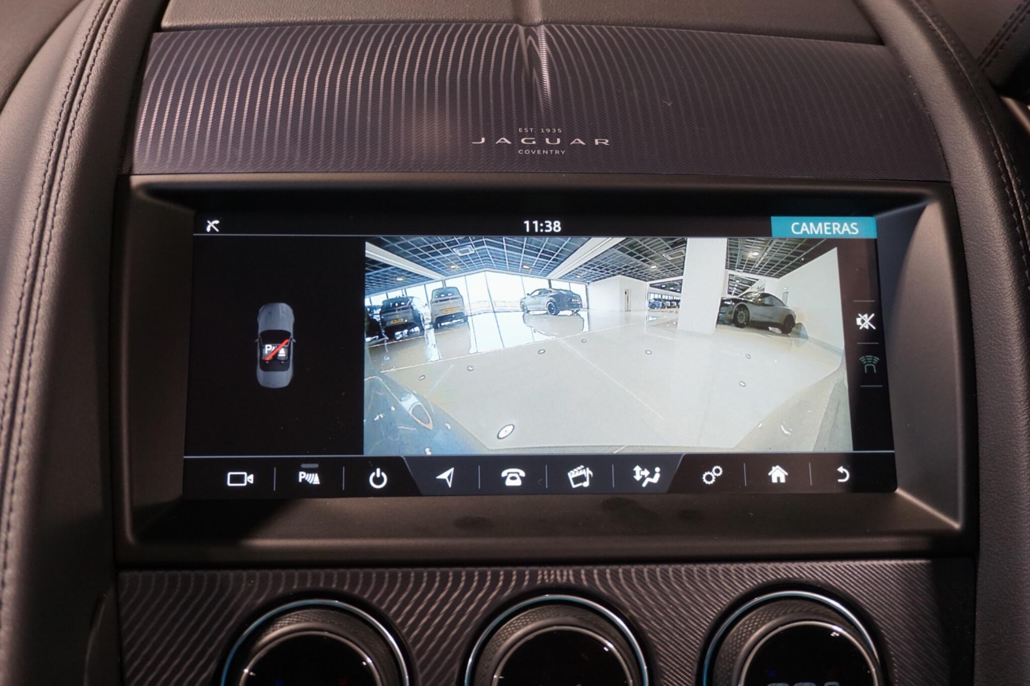 Jaguar F-Type 2.0i R-Dynamic Convertible 2dr Petrol Auto Euro 6 (s/s) (300 ps)